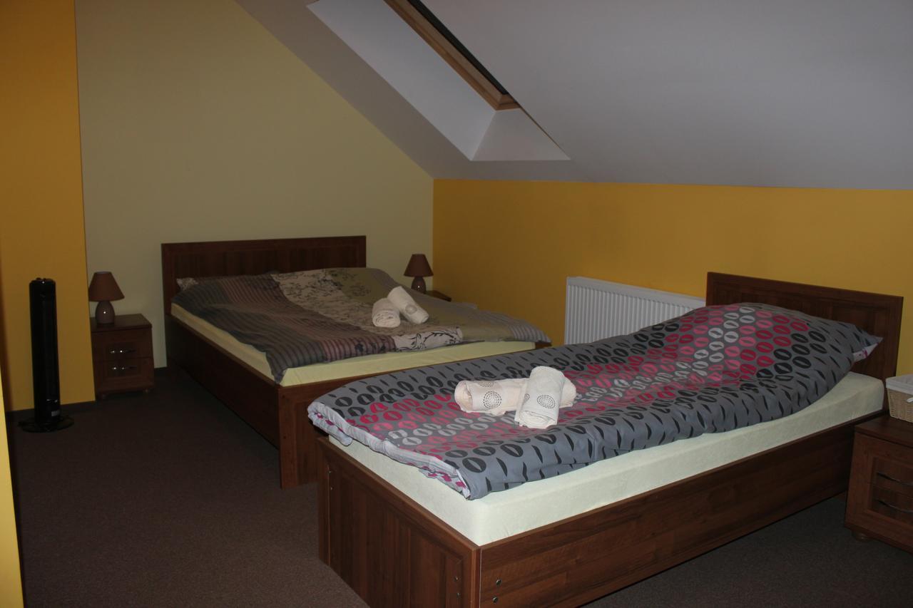 Gosciniec Legenda Hotel Wyszogrod Luaran gambar