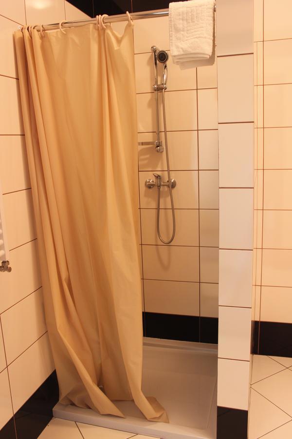 Gosciniec Legenda Hotel Wyszogrod Luaran gambar